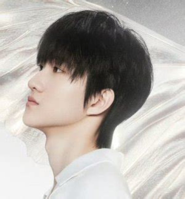 Huang Qian Shuo