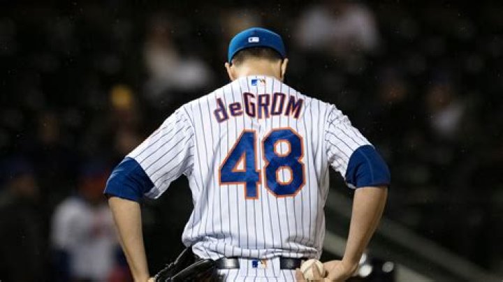 Jacob deGrom Ethnicity And Religion | Where Is He From | Is He Christian Or Jewish?