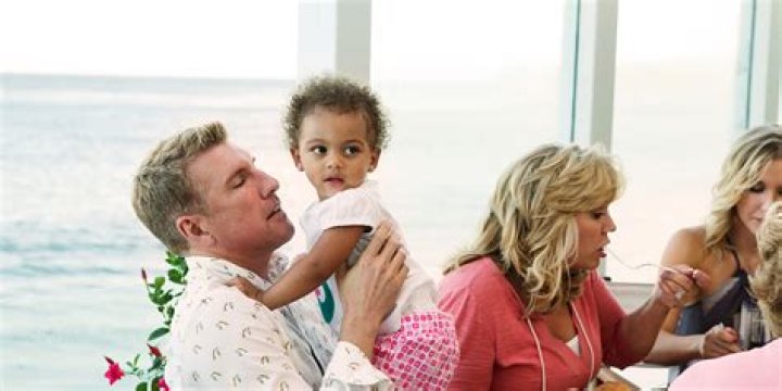 Shayla Somer Gibson | Parents And Sibilings